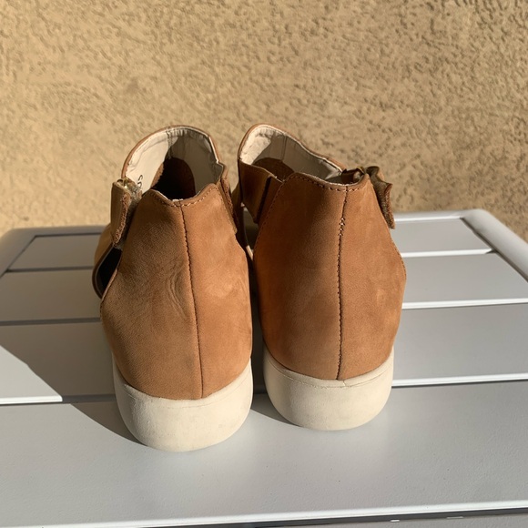 The FLEXX tan leather sandals size 10 (European 42) - Picture 5 of 16